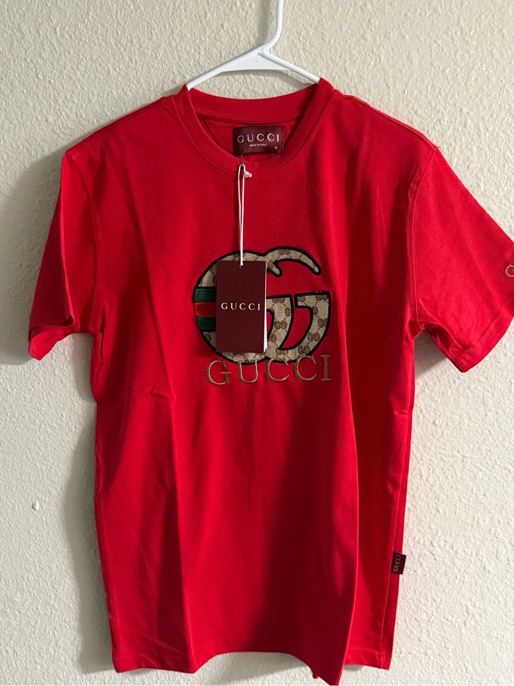 Gucci Red Logo Crewneck Short Sleeve Tee